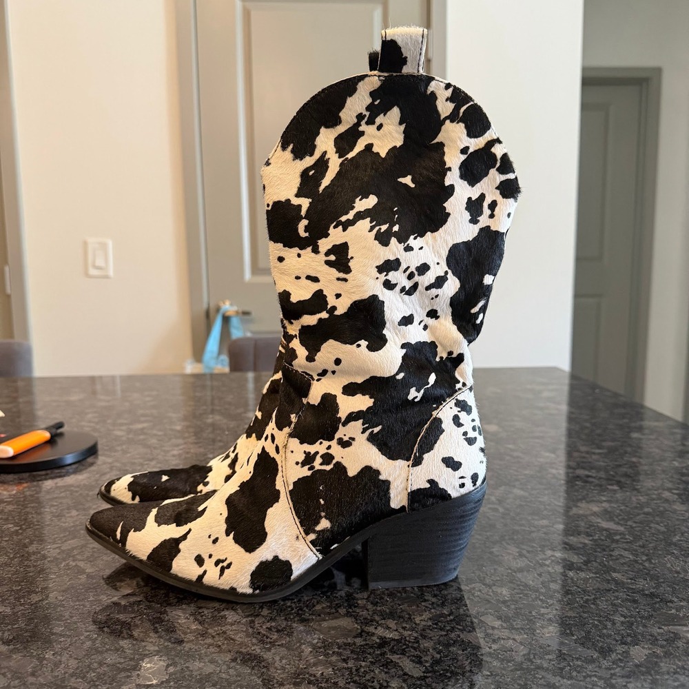 Dingo Live A Little Cow Print Western Boots Black White Size 8 - Picture 2 of 6